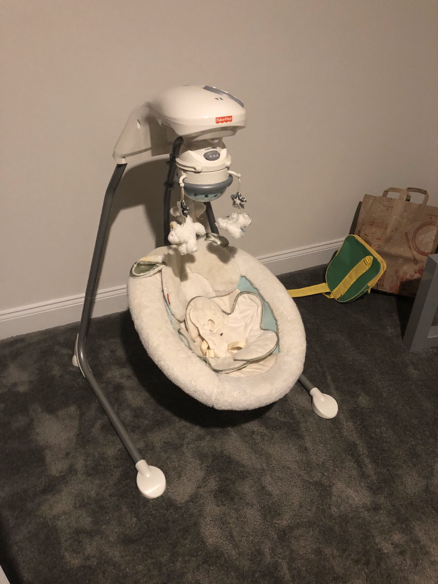 Fisher Price Snuggapuppy Rocket Swing