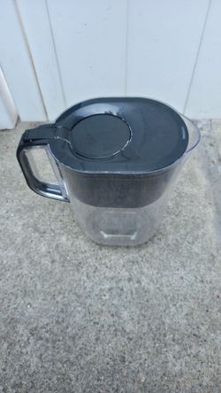 Water Filter Pitcher with Lid