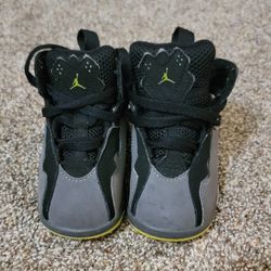 Nike Air Jordan True Flight Black/Light Graphic Shoes Size 5C