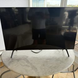 Samsung TV 35”
