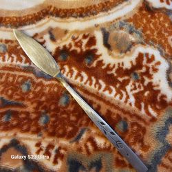 Metal Butter Knife with Decorative Handle