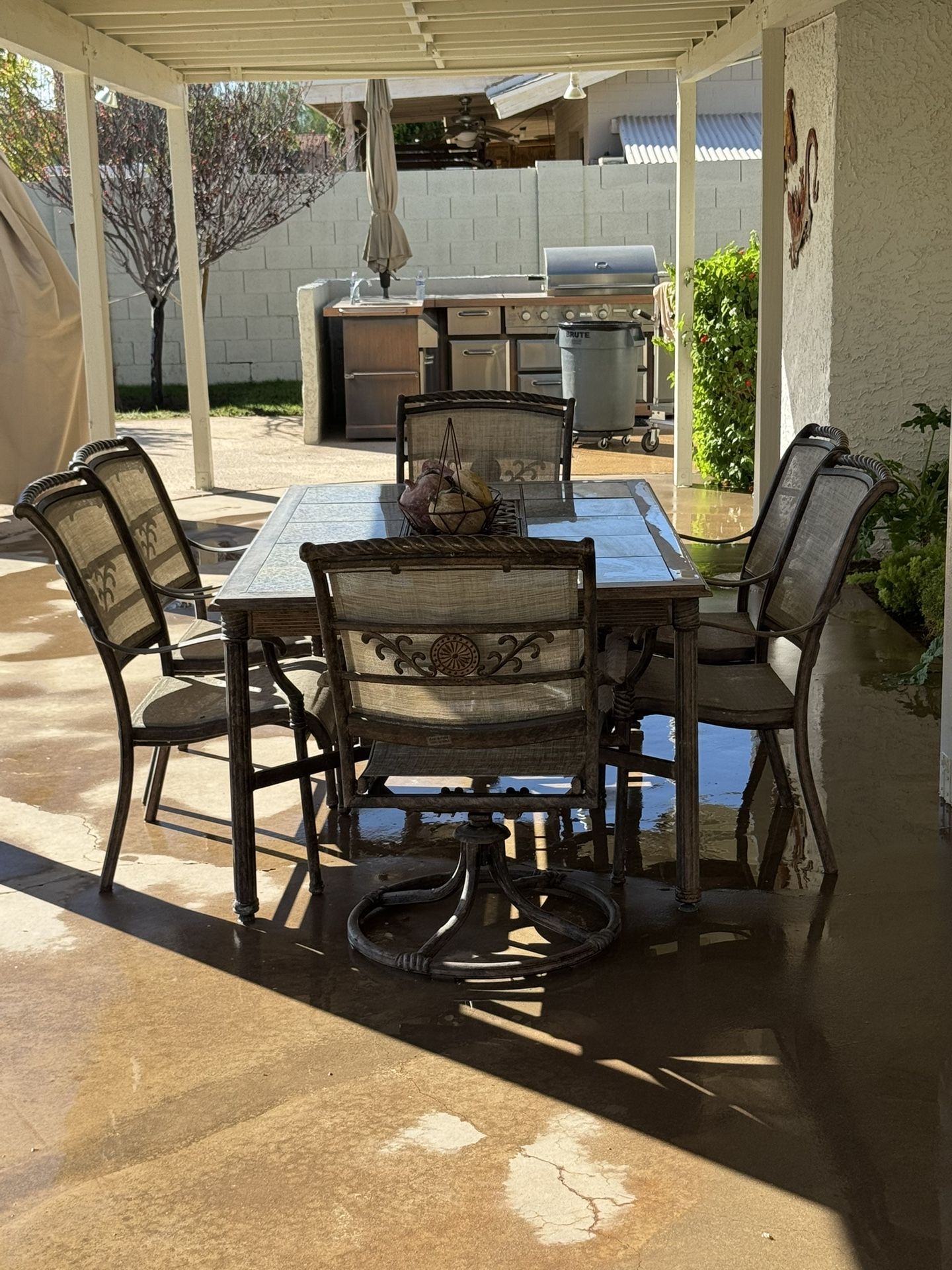 7- Piece Outdoor Dining Table 
