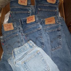 5 Pairs Of Levi's For Boys 