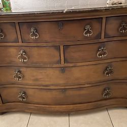 Dresser Century Furniture