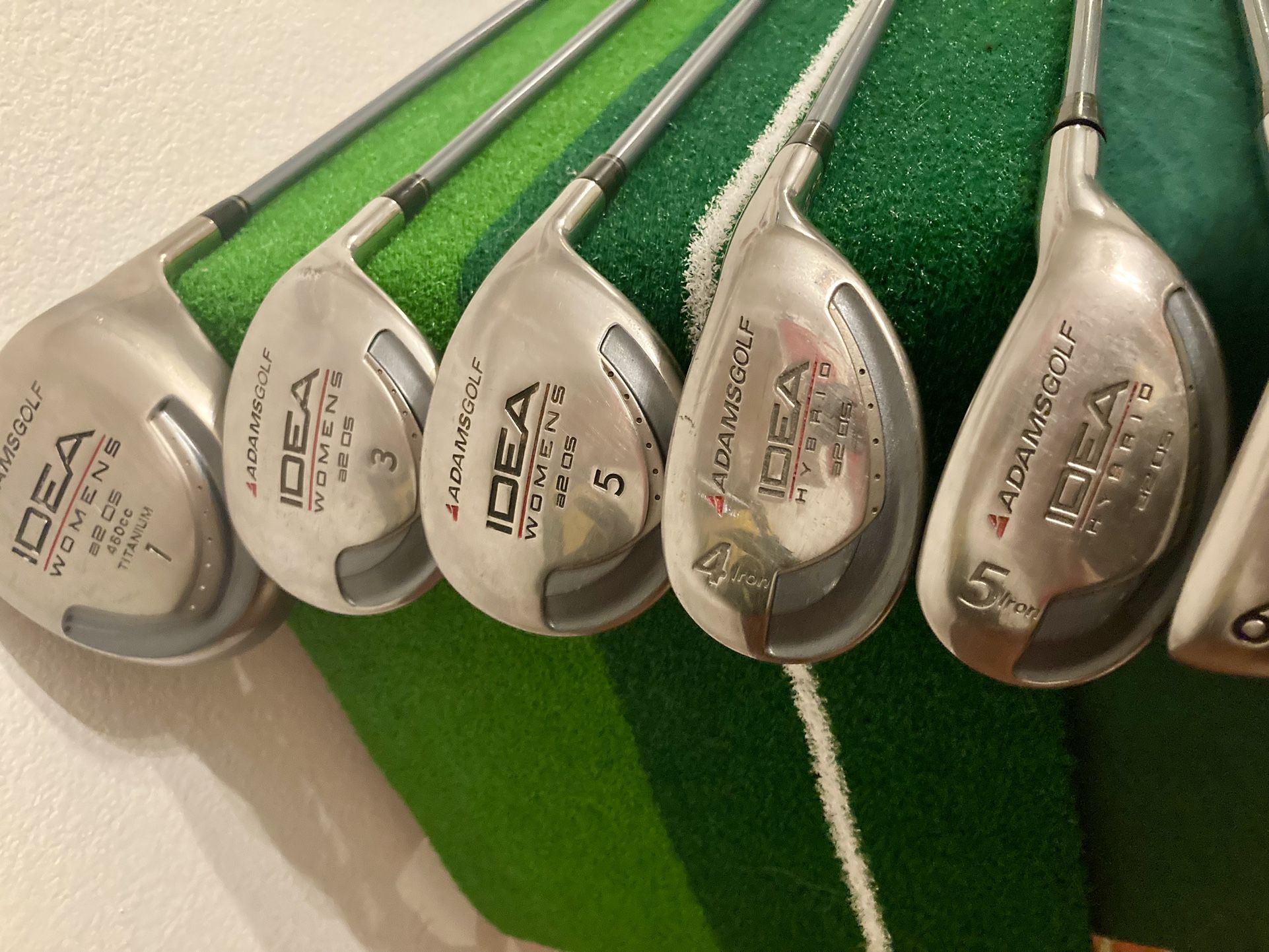 ⛳️🏌🏻♂️Full set LADIES ADAMS IDEA GOLF CLUBS.