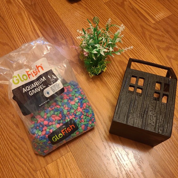 Misc Fish Tank Decor 