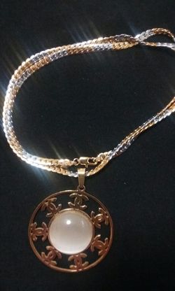 Chain & charm