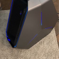 Alienware 51 R2 Computer