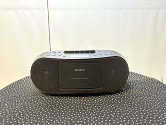 Sony cassette boombox Stereo radio player recorder.