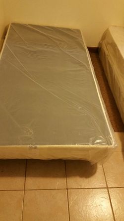 Twin box spring