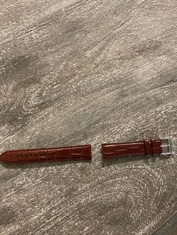 SECOND WATCH MATERIAL SIEKHO SNE102 WATCH BROWN WITH SILVER BUCKLE LEATHER BAND STRAP 20MM/ WITH SPRINGBAR. PICKUP ONLY.
