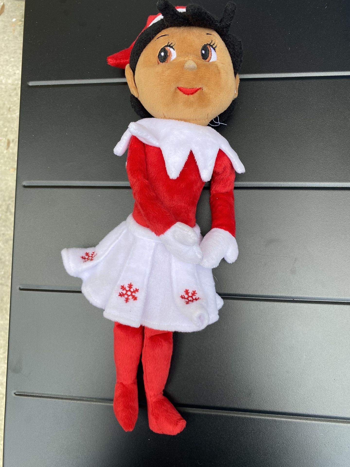 ELF on The Shelf Plush Pal Dark Skin skirt Girl 14" Lumistella 2010 Xmas Doll