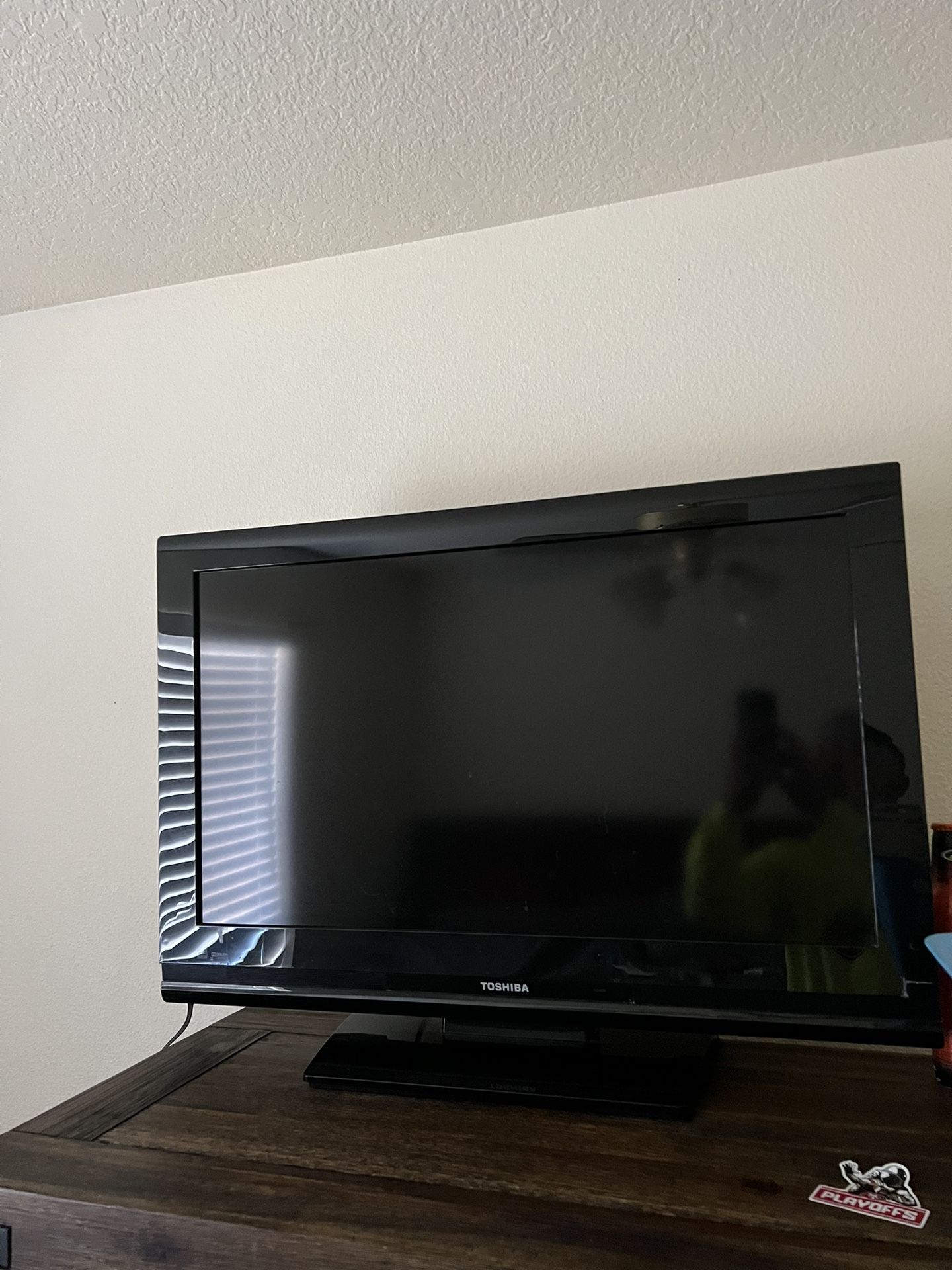 32” Toshiba Tv Used $20