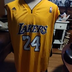 Adidas Kobe Bryant #24 Jersey Los Angeles Lakers NBA NWT Size XL