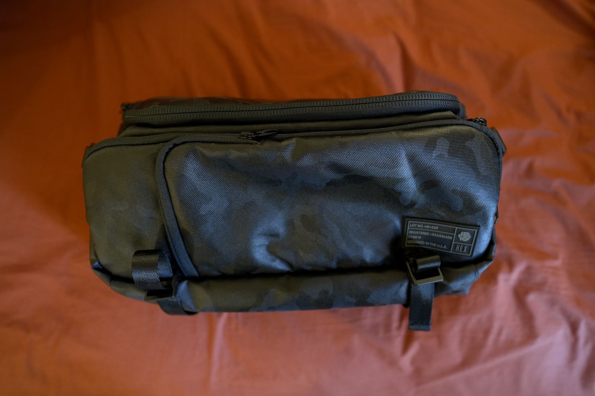 Hex Hexbrand DSLR Sling Camo Black