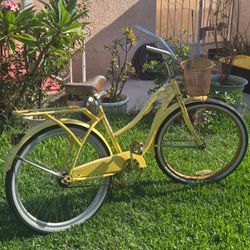 Huffy Women's Cruiser Bike Yellow