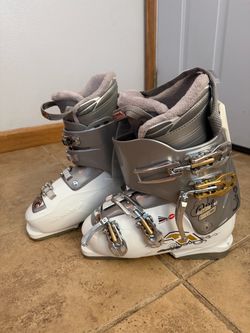 Nordic Women’s Ski Boots 7.5