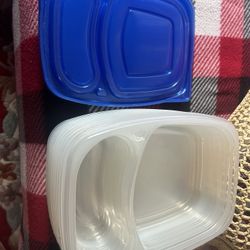 Plastic containers