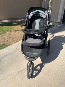 Graco jogging stroller