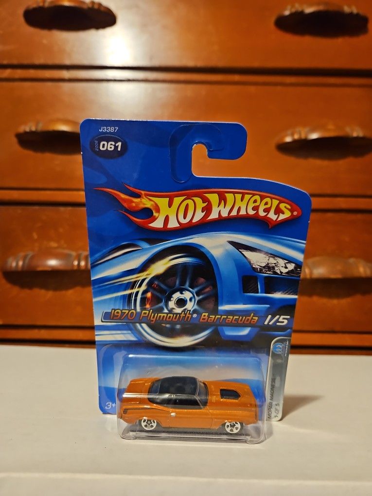 2005 Hot Wheels 1970 Plymouth Barracuda