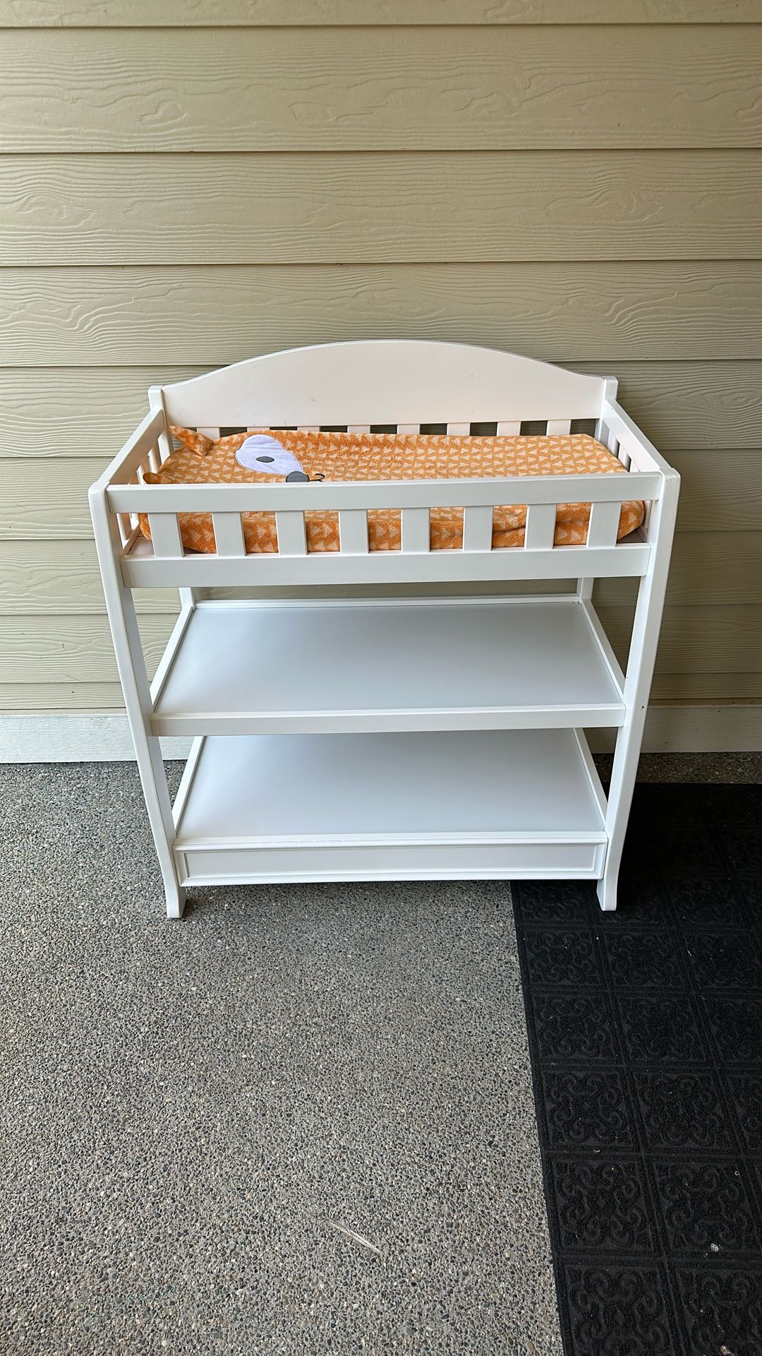 FREE Baby Changing Table