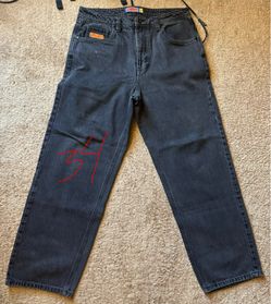 Baggy jeans