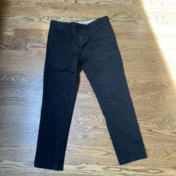 Banana Republic Chino Men’s Pants Size 34 X 32