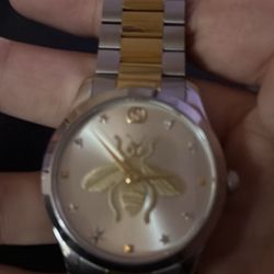 gucci watch g-timeless