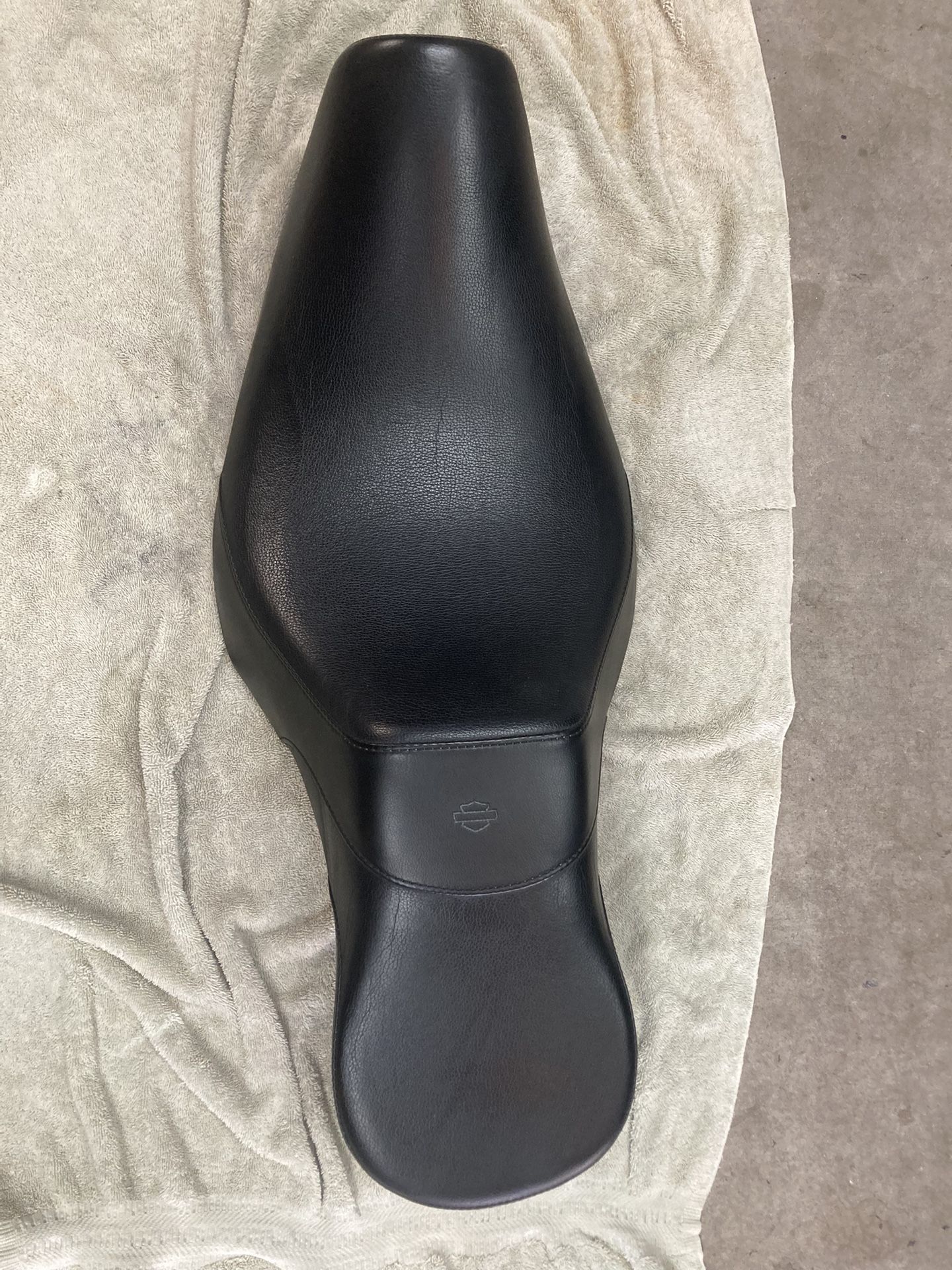 Harley sportster seat