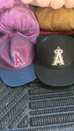 Los Angeles Angels Baseball Caps – Lot of 2