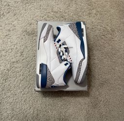 Jordan 3 “True Blue” Size 8