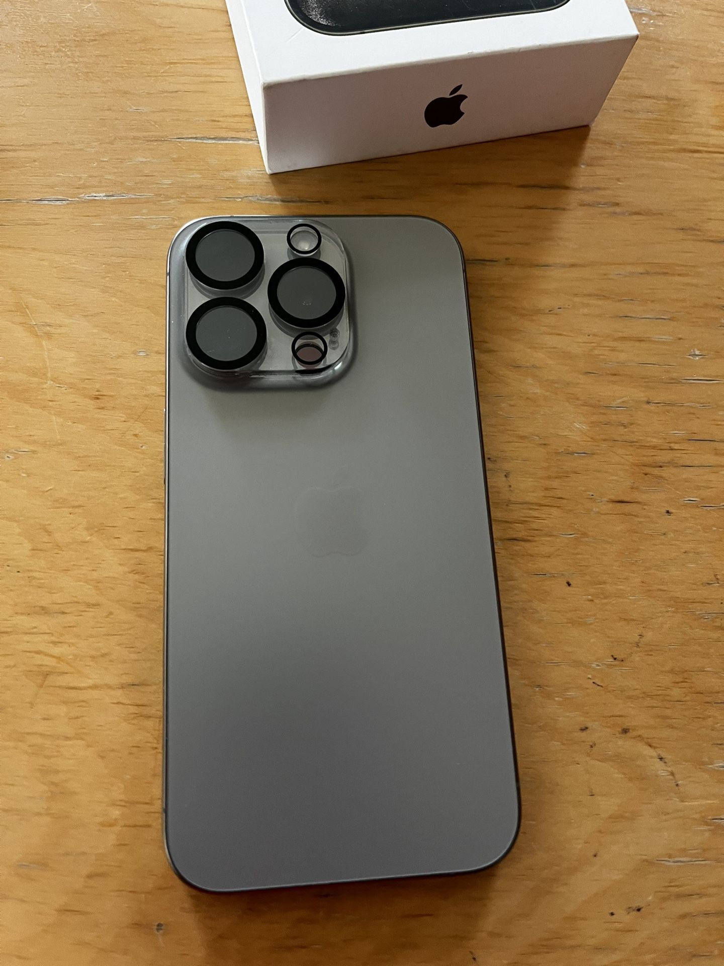 iPhone 15 Pro Titanium 256GB Unlocked 