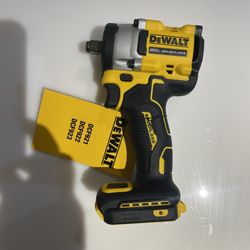 DEWALT ATOMIC 20V MAX Cordless Brushless 1/2 in. Variable Speed Impact Wrench (Tool Only)