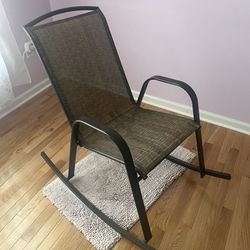 Metal Frame Rocking Chair 