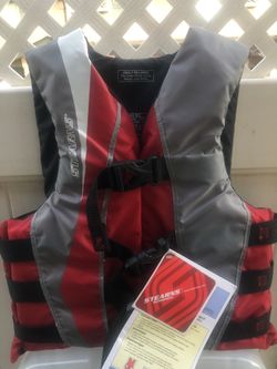 Stearns Flotation Vest (1)- Brand New