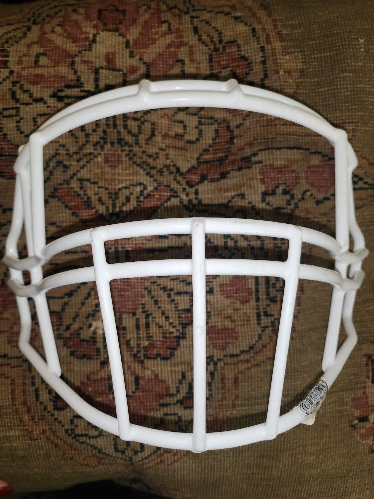 New. Riddell Speed FLEX Carbon Steel Football Facemask