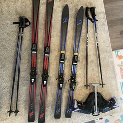 Ski Gear Skis, Stakes, Boots, Holder Complete