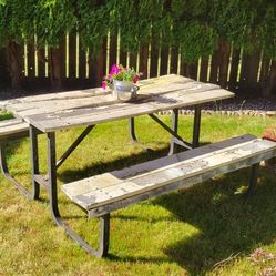 Free Picnic Table