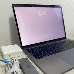 Apple 2019 MacBook Pro 13 Laptop Intel Core i5 1.4GHz 8GB RAM 256GB SSD Space Gray