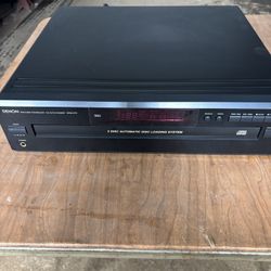 Demon DCM-270 5 Disc Changer