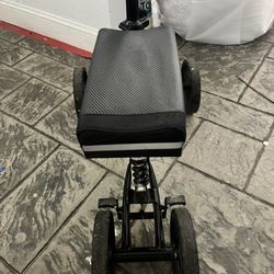 Knee Scooter