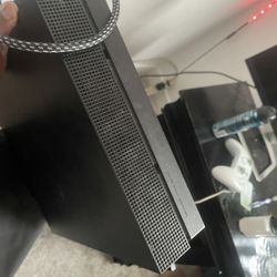 Xbox One X