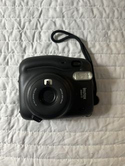 Fujifilm Instax Mini 11 Instant Camera Black