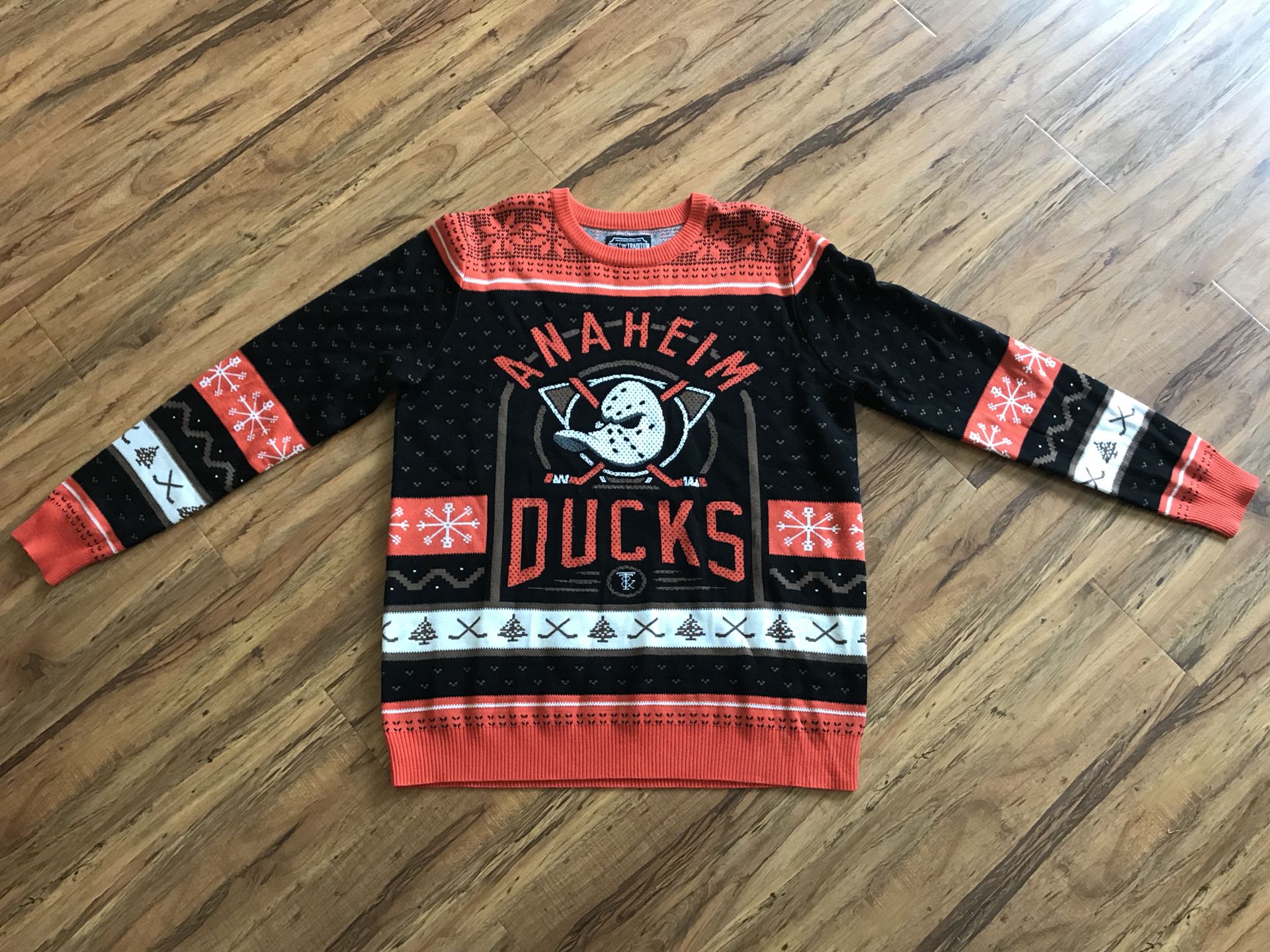 Mighty Ducks Christmas Sweater Astonishing Anaheim Ducks Gift -  Personalized Gifts: Family, Sports, Occasions, Trending