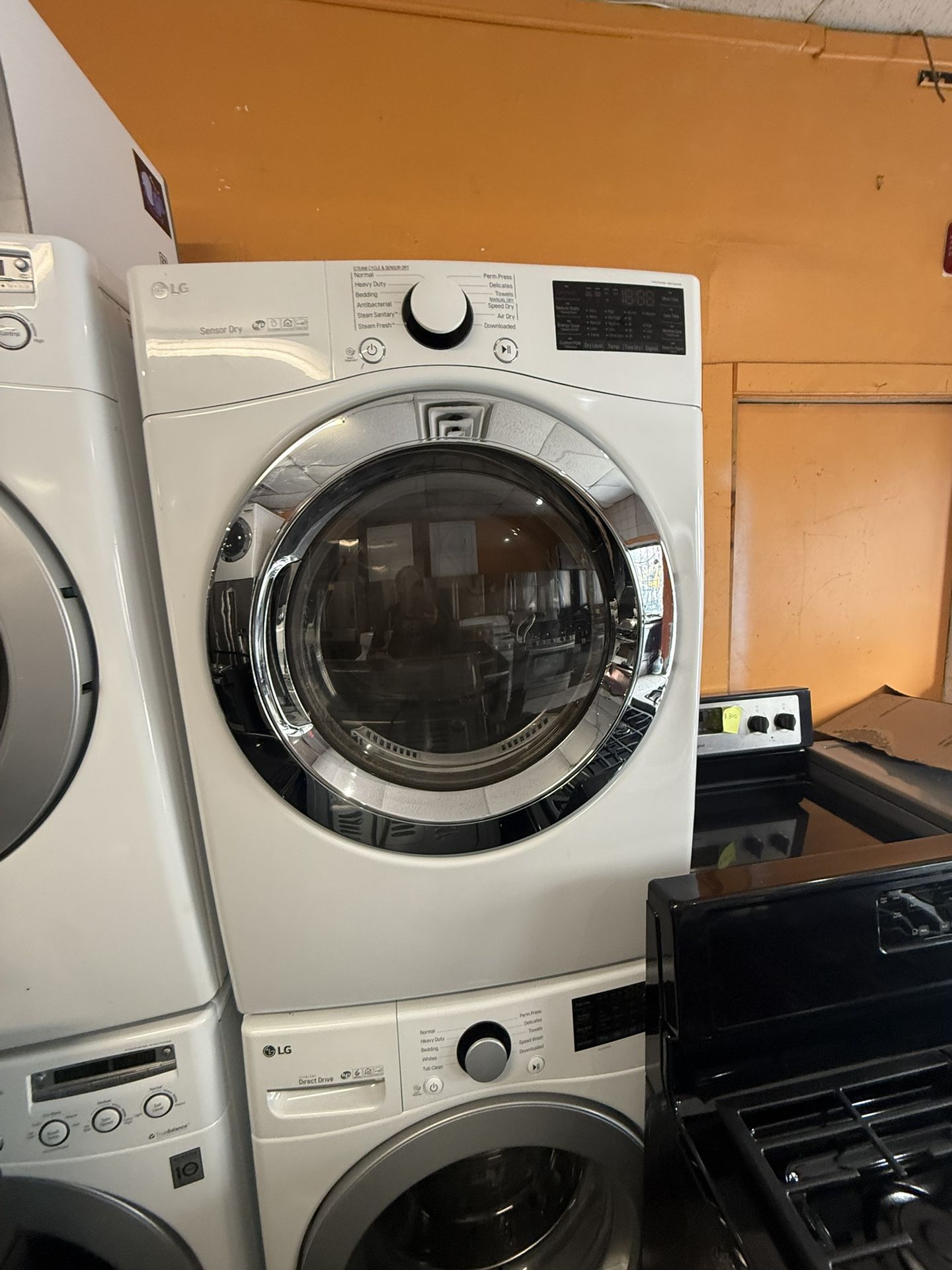 LG eletric washer dryer