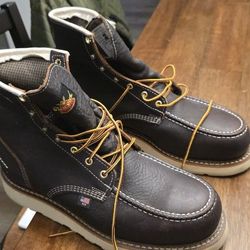 Work Boots- SIZE 12 Wide.Thorogood 6" Safety Toe.