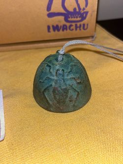 Vintage Iwachu Japan Nambu Cast Iron Cricket Wind Chime Furin Green Patina