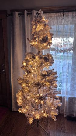 Christmas Tree New