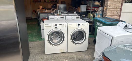 🔥 Samsung Washer & Dryer Set – Clean & Ready to Go! 🔧