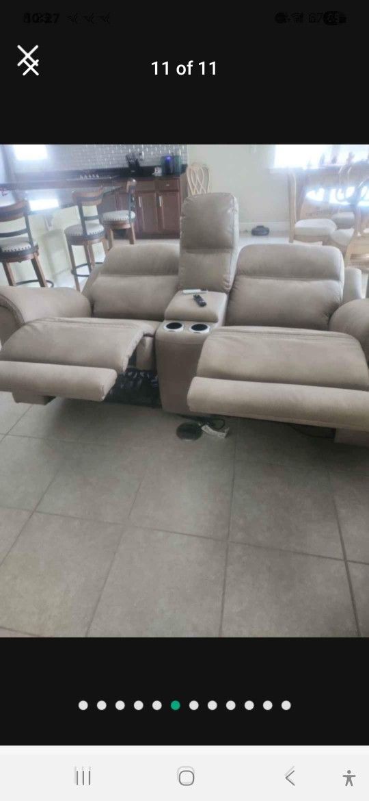 Leather Sectional Sofas